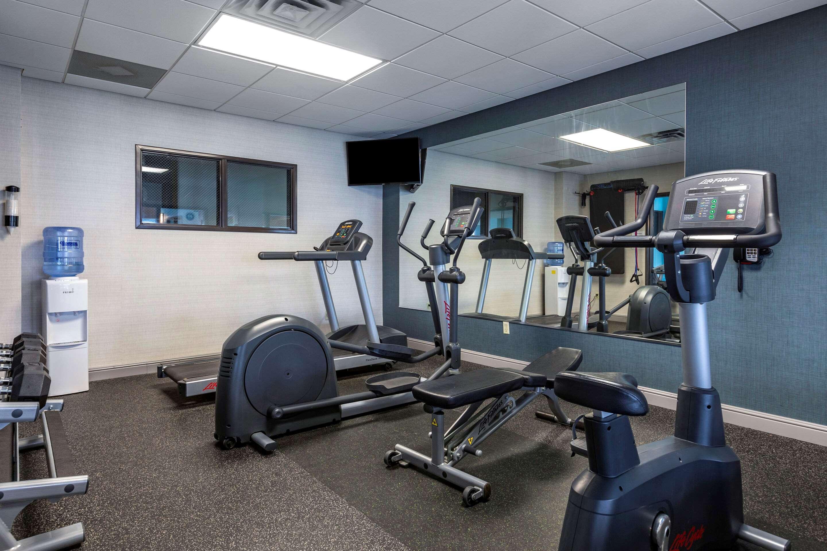 Comfort Inn & Suites Grand Blanc-Flint Екстер'єр фото