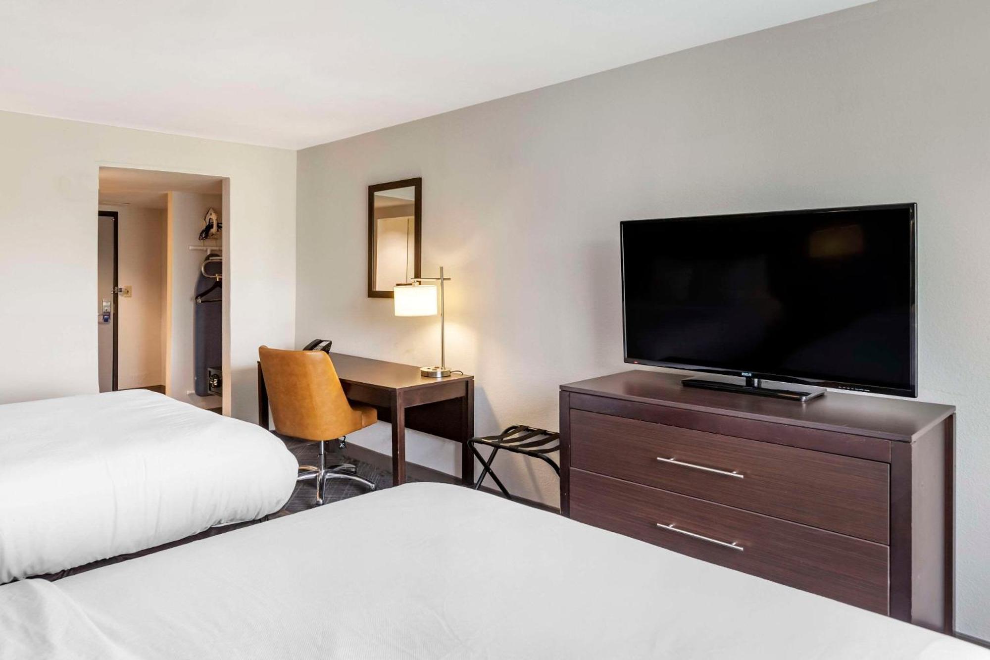 Comfort Inn & Suites Grand Blanc-Flint Екстер'єр фото